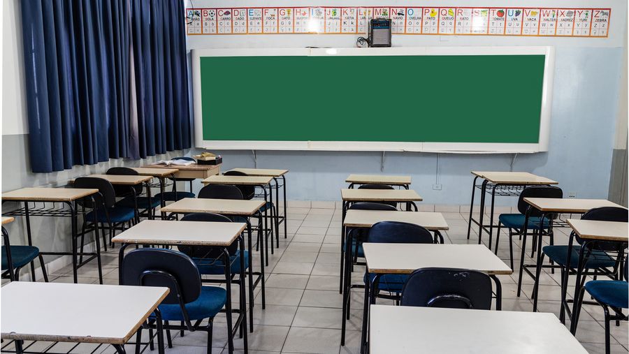 SP pagará R$ 1 mil por ano para evitar evasão escolar